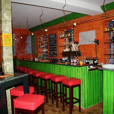 Hostel El Bocado Friedrichshafen Ngoại thất bức ảnh