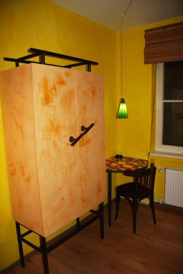 Hostel El Bocado Friedrichshafen Ngoại thất bức ảnh