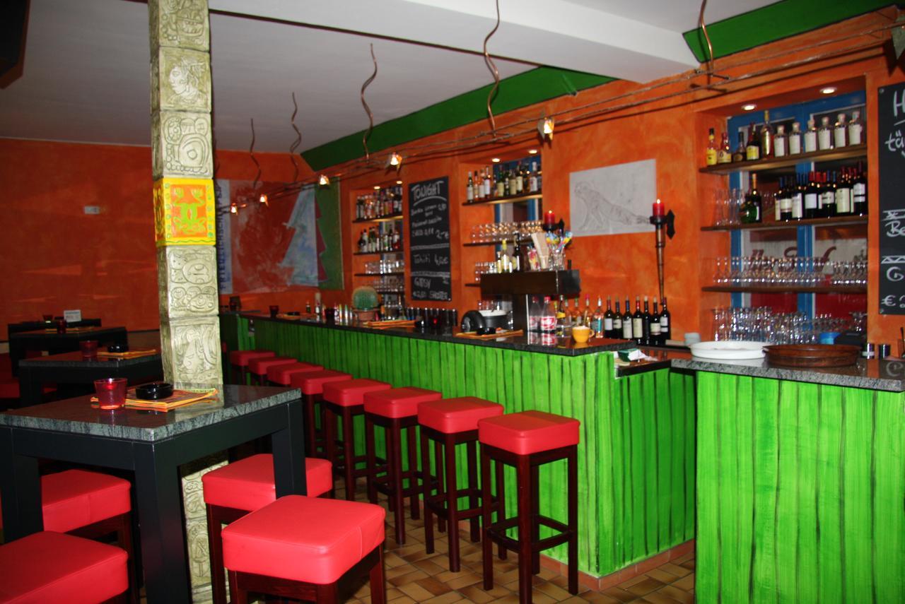 Hostel El Bocado Friedrichshafen Ngoại thất bức ảnh
