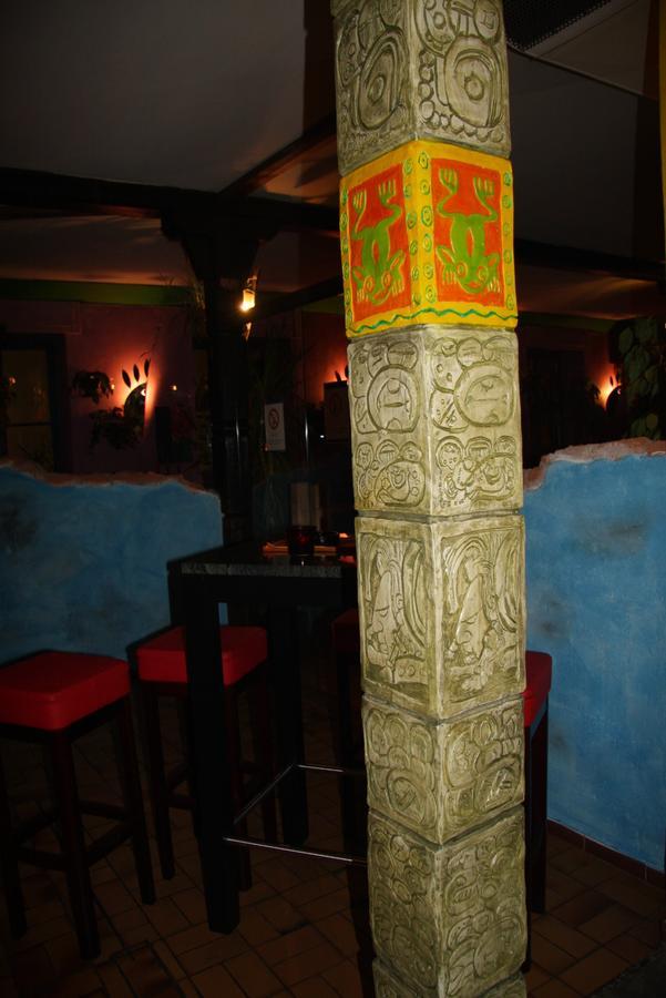 Hostel El Bocado Friedrichshafen Ngoại thất bức ảnh